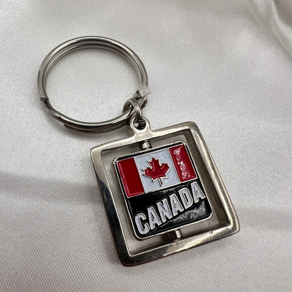 Waterton Lakes National Park Alberta Canada Vintage Spinner Keychain Silver Tone